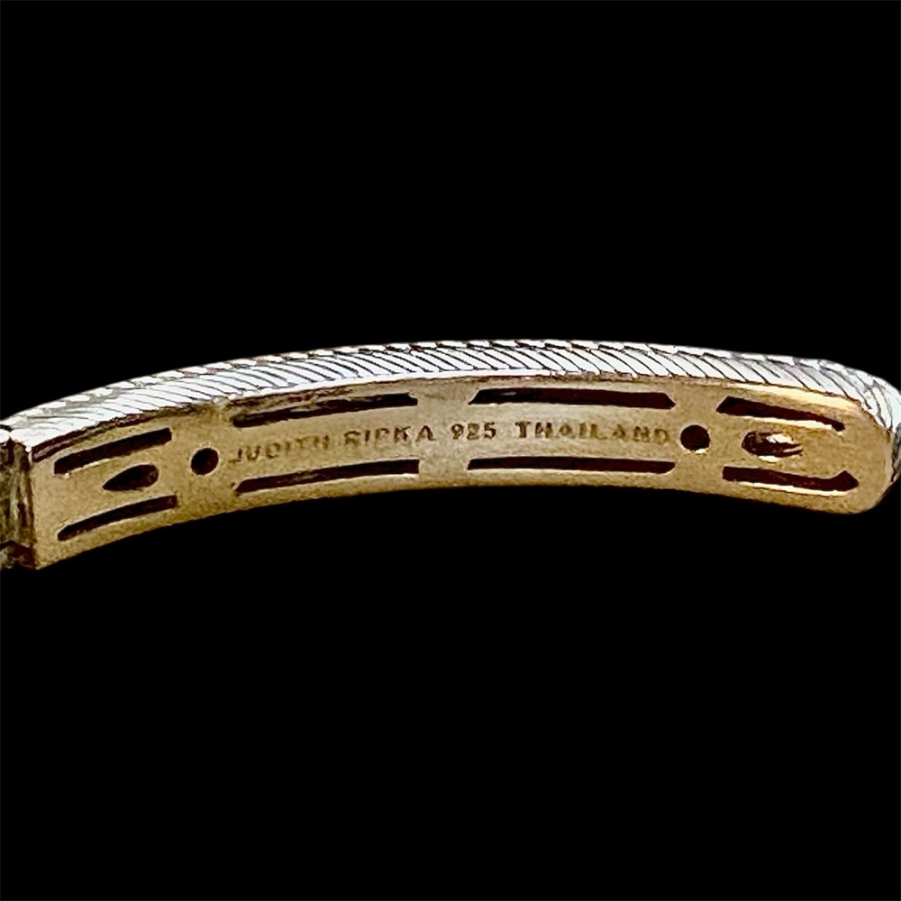 Elegant Gold and .925 Silver Judith Ripka Bracelet - Picture 2 of 3